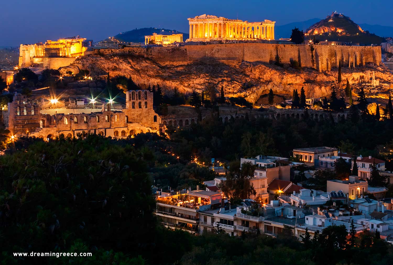 Travel Guide of Athens. Acropolis of Athens. Discover Greece