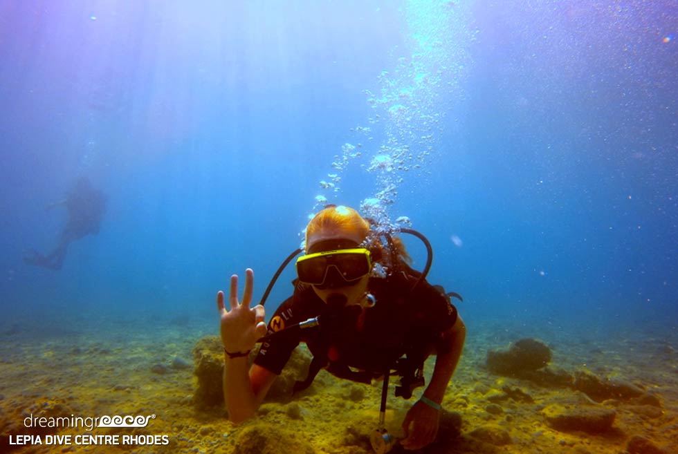 Scuba diving in Greece. Diving Centers in Greece. Lepia Dive center