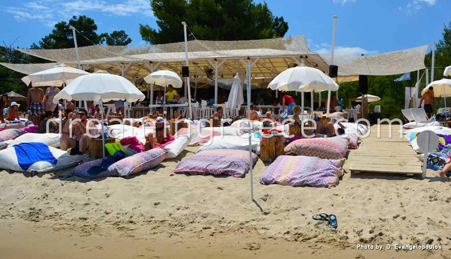 Παραλία Cabana στην Κασσάνδρα Χαλκιδικής. Χαλκιδική παραλίες.