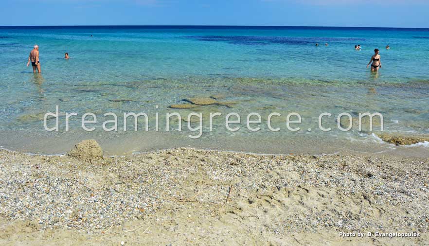 Παραλία Μπούντα στην Κασσάνδρα Χαλκιδικής. Διακοπές στην Ελλάδα.